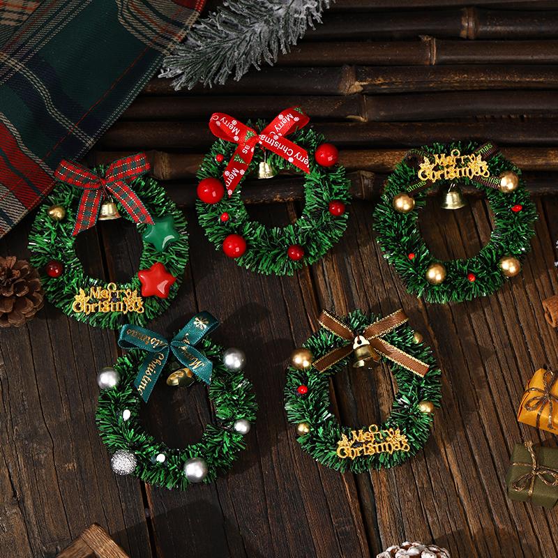 Magnetic Mini Christmas Wreaths Fridger Attachment Decorated Christmas Tree Atmosphere Decoration