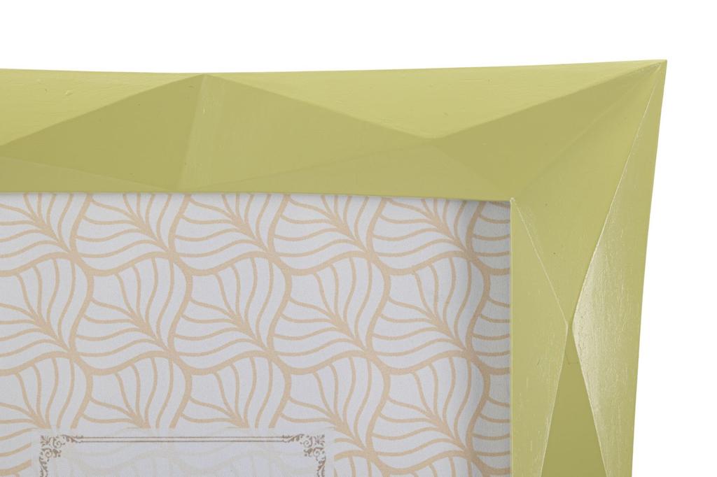 Photoframe Greeny Cm 21,5X2,5X25,8 (Inside Photo Size Cm 15X20)