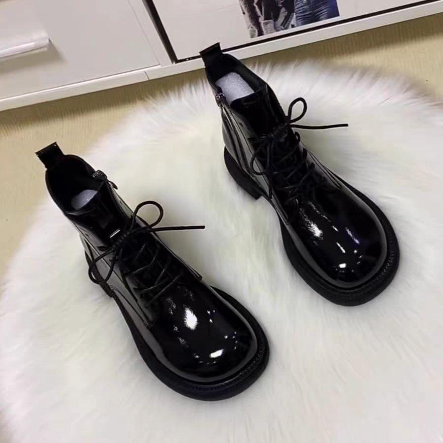 Women's 2025 Autumn/Winter British Style Fleece-lined Patent Leather Ankle Boots with Mango Toe