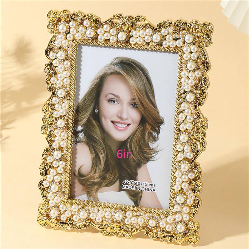 

1Pcs European-Inspired Pearl Frame with Diamond-Like Sparkle - Perfect for Modern Interior(Random inner paper)