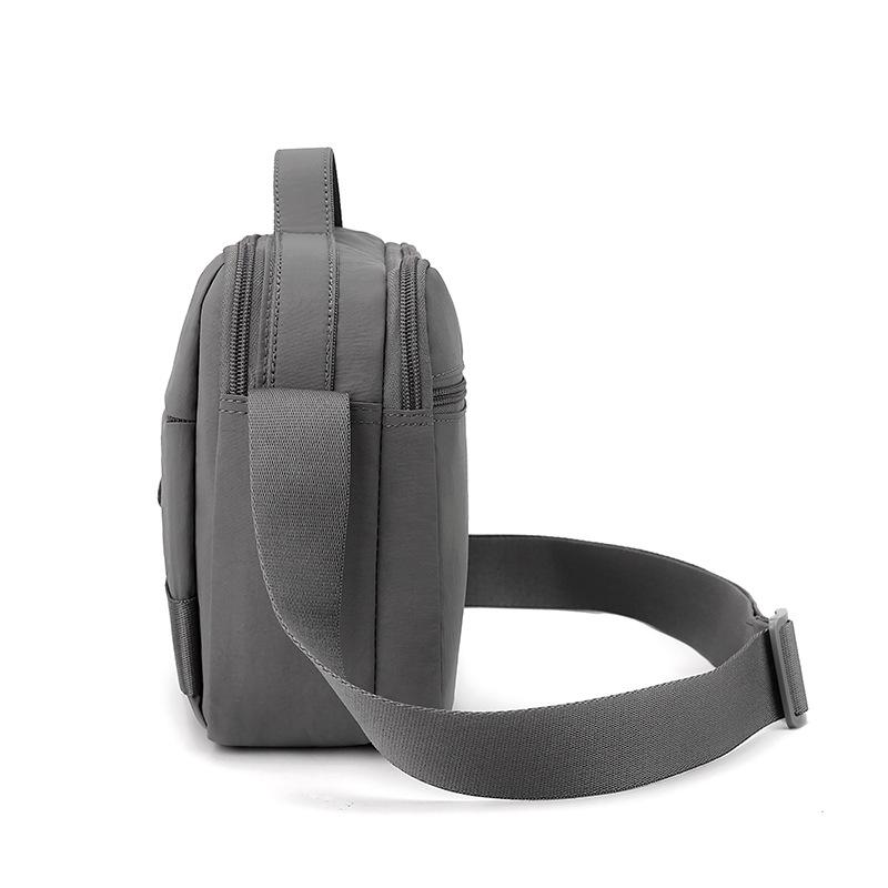 Men's Outdoor Lightweight Bag Travel Bag Shoulder Crossbody Bag