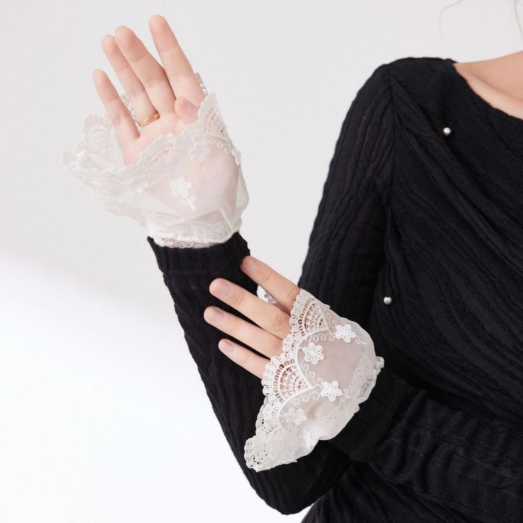Female Shirt Detachable Cuffs for Womens Lace Flower Mesh Fake Flared Sleeves Pleated False Cuffs Sweater Blouse Wrist Warmers