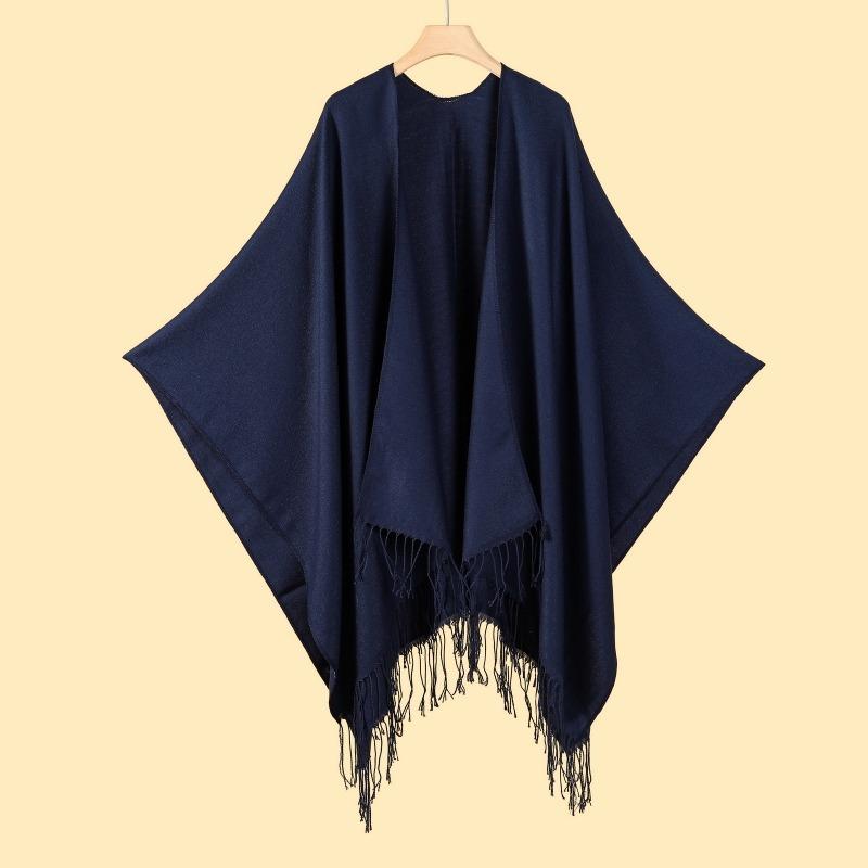 Street women's scarves are versatile in autumn and winter, air-conditioned rooms are warm and dual-purpose, monochrome fringed shawl cape