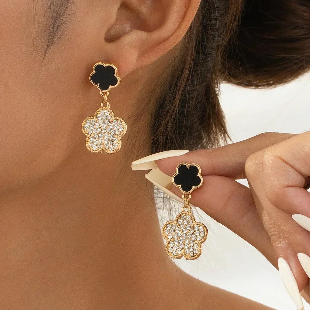 Vintage Punk Exaggerate Simple Niche Design Personality Circle Toroidal Metal Earrings for Women Paty Jewerly GIfts Daily Wear