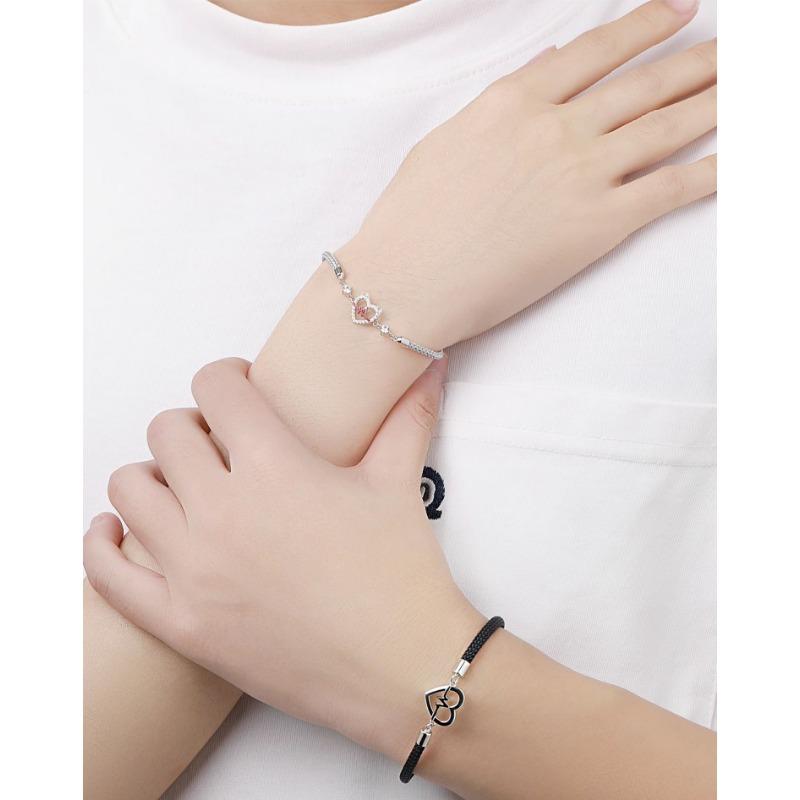 Minimalist Luxury Heart Shape Couple Bracelet Fashion Personalized Hand Chain For Long Distance Gift