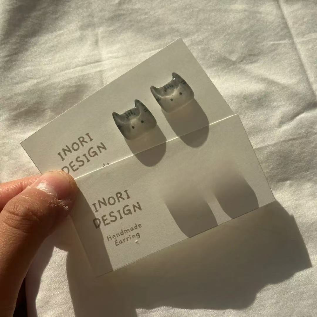 Популярная серия Котята новые серьги-гвоздики милый кот нишевый дизайн простые высококачественные серьги