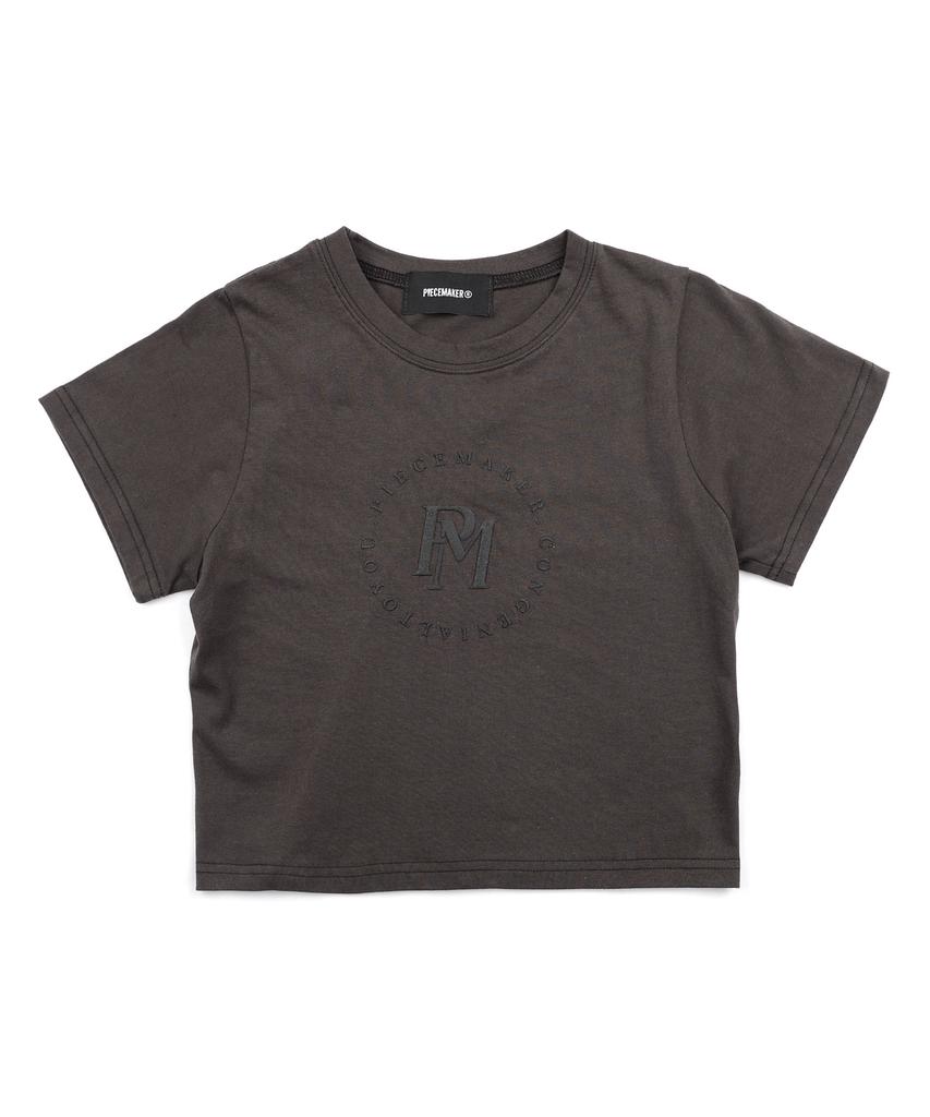 PEACE MAKER Circle Logo Stitch Crop Tee (Charcoal)