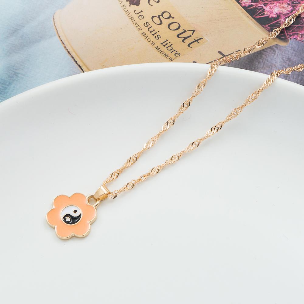 Retro Dripping Yang Tai Chi Necklace Pendant Necklace Fashion Trend Girl Necklace Temperament Necklace