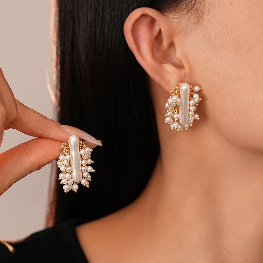 French Vintage Imitation Pearl Irregular Geometric Silver Needle Earrings