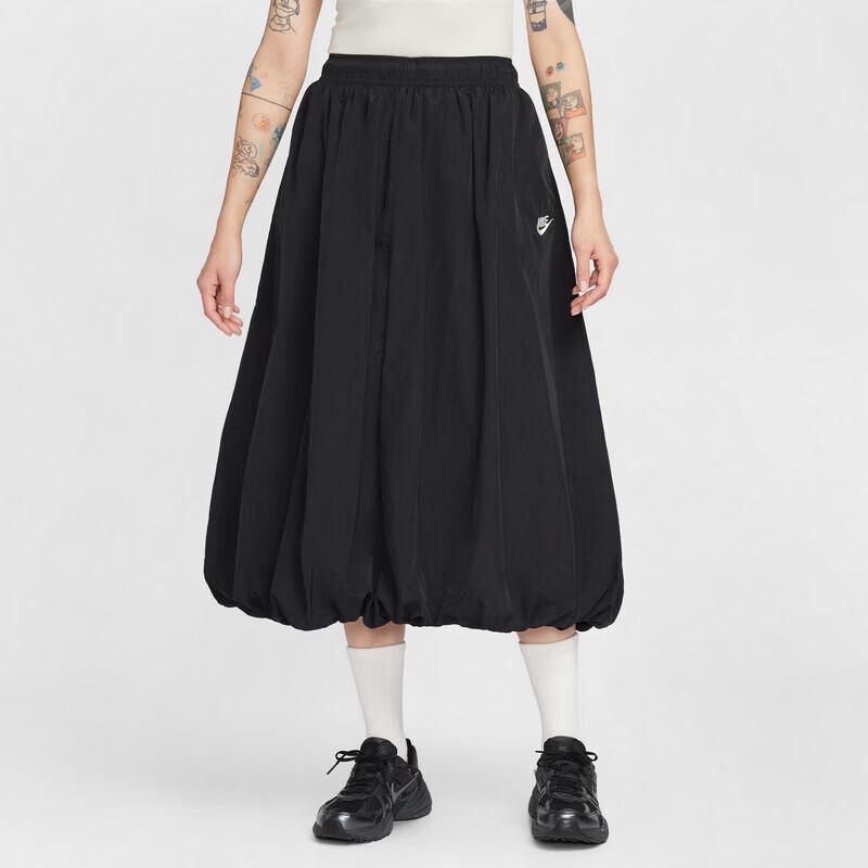 Nike Women s Sportswear Windrunner Skirt S
