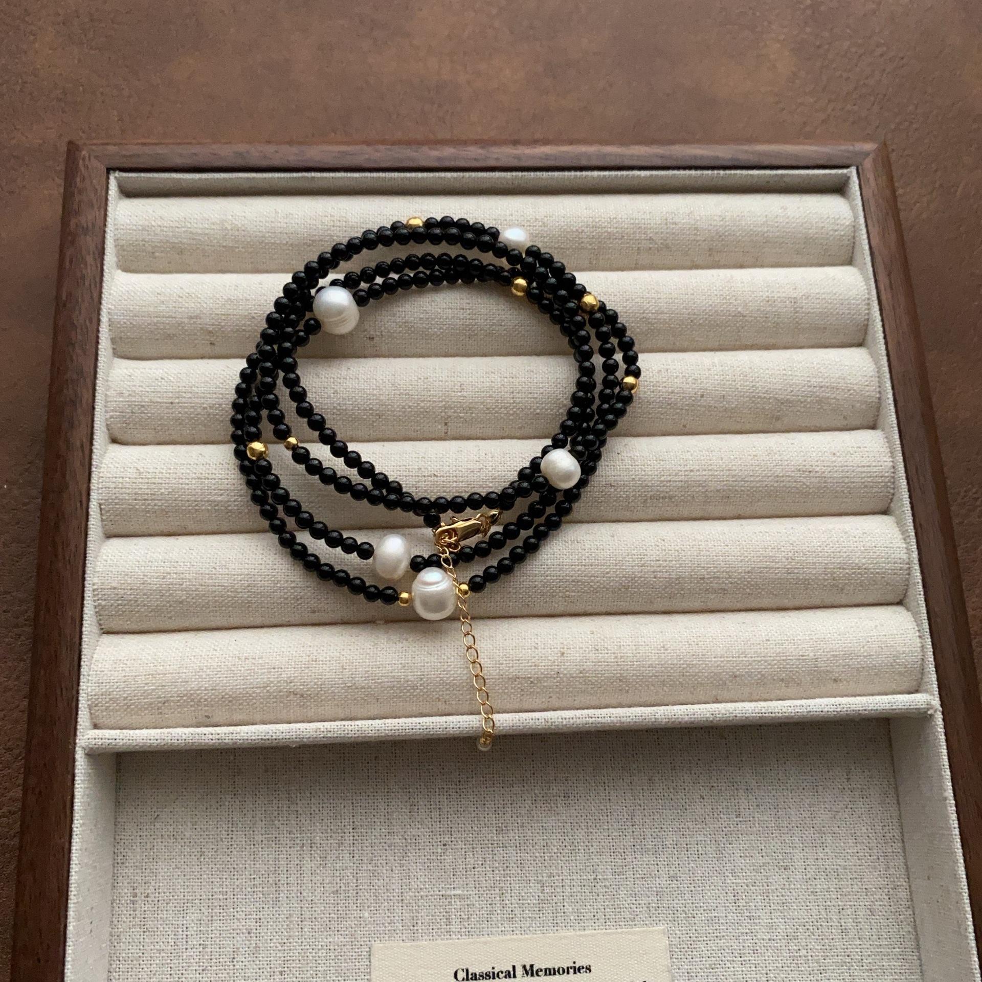 

Baroque freshwater pearl necklace collarbone chain niche design cute fashion explosion colorful beaded neck chain decoration