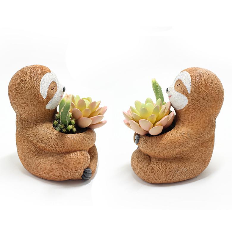Resin Sloth Succulent Planter: Decorative Animal Flower Pot for Home and Garden.