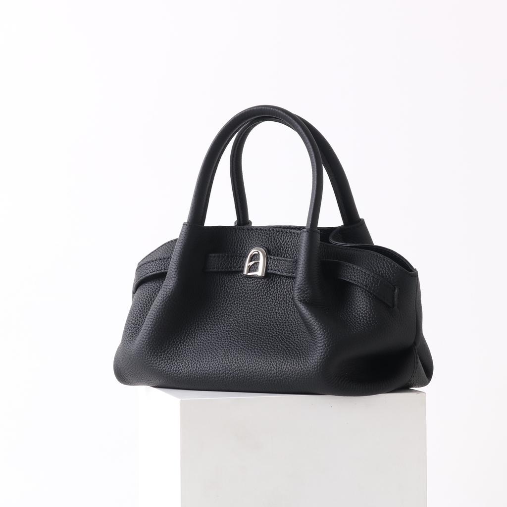 2025 New Top Layer Cowhide Handbag Vegetable Basket Bag High-quality Simple Excellent Crossbody Women's Versatile Casual Commuting
