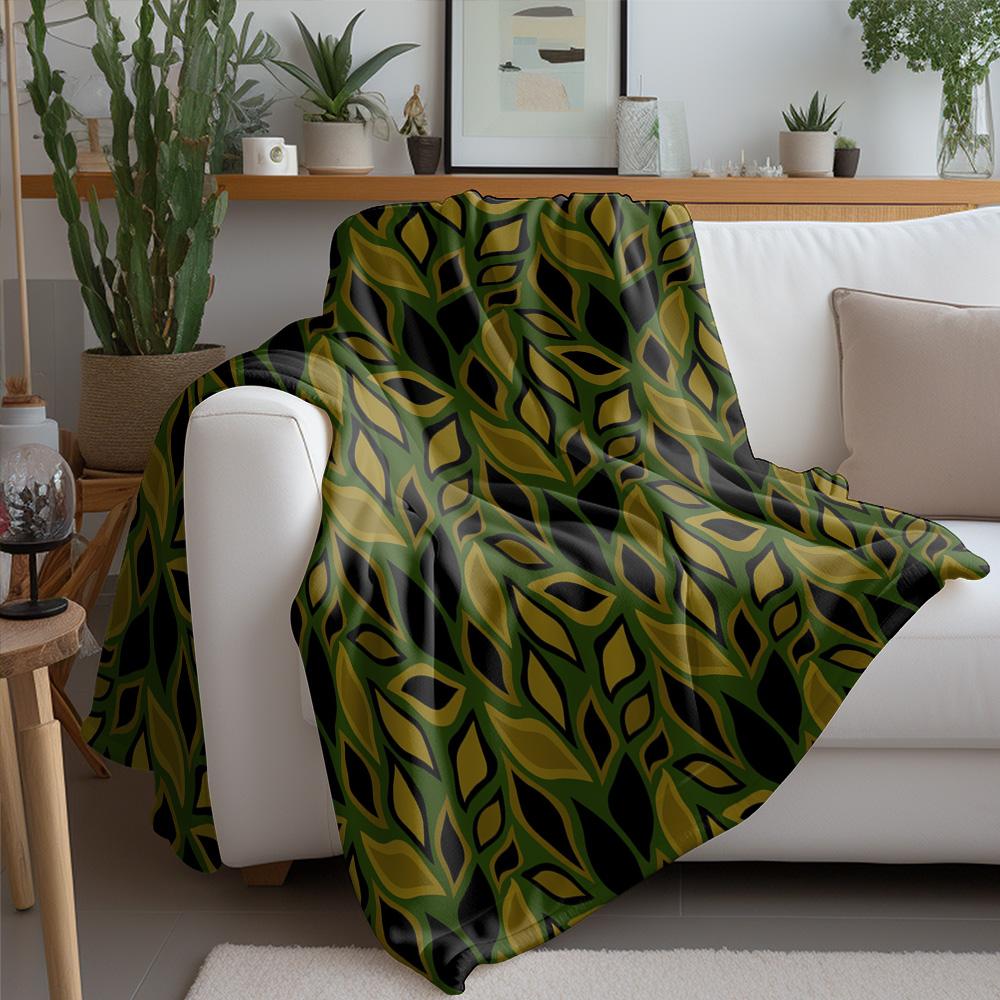 Dark Floral Printed Fleece Blanket Sofa Bed Throw Decorative Cushion Cover Gift for Women Home Decor