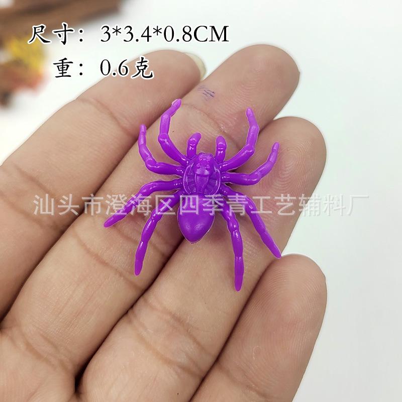 Fake Spiders Can Be Mixed with Halloween Layout Props Mini Little Spiders Trick Simulation Spoof