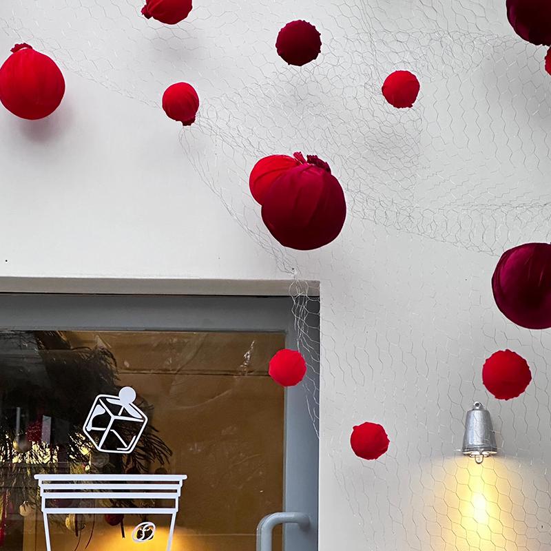[Shop Front Decor] Red Velvet Ball Macrame Ornament for Spring Festival & New Year Backdrop