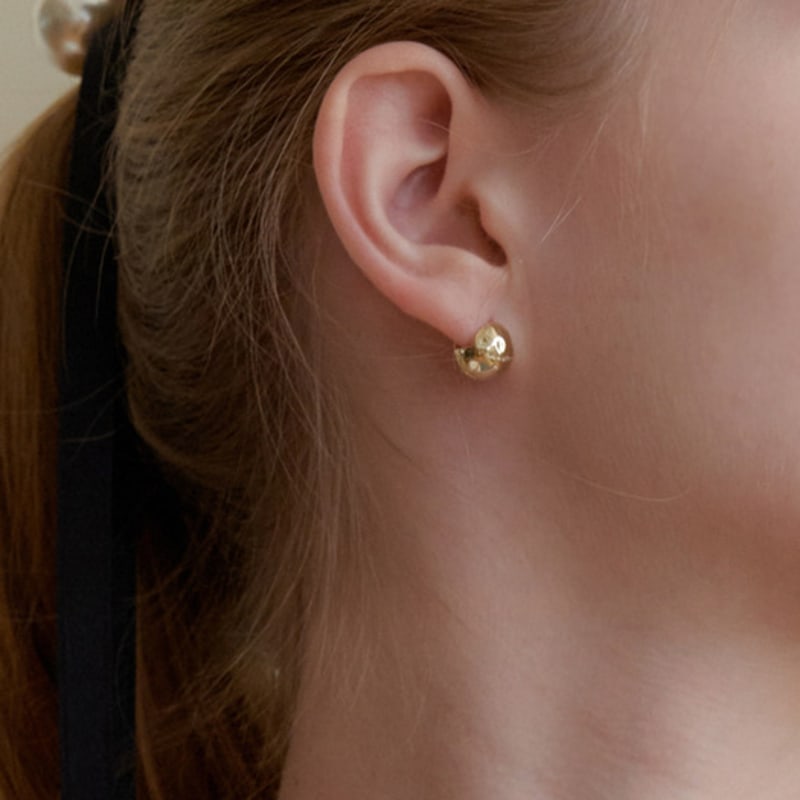 Primaute Signature Ball Earring