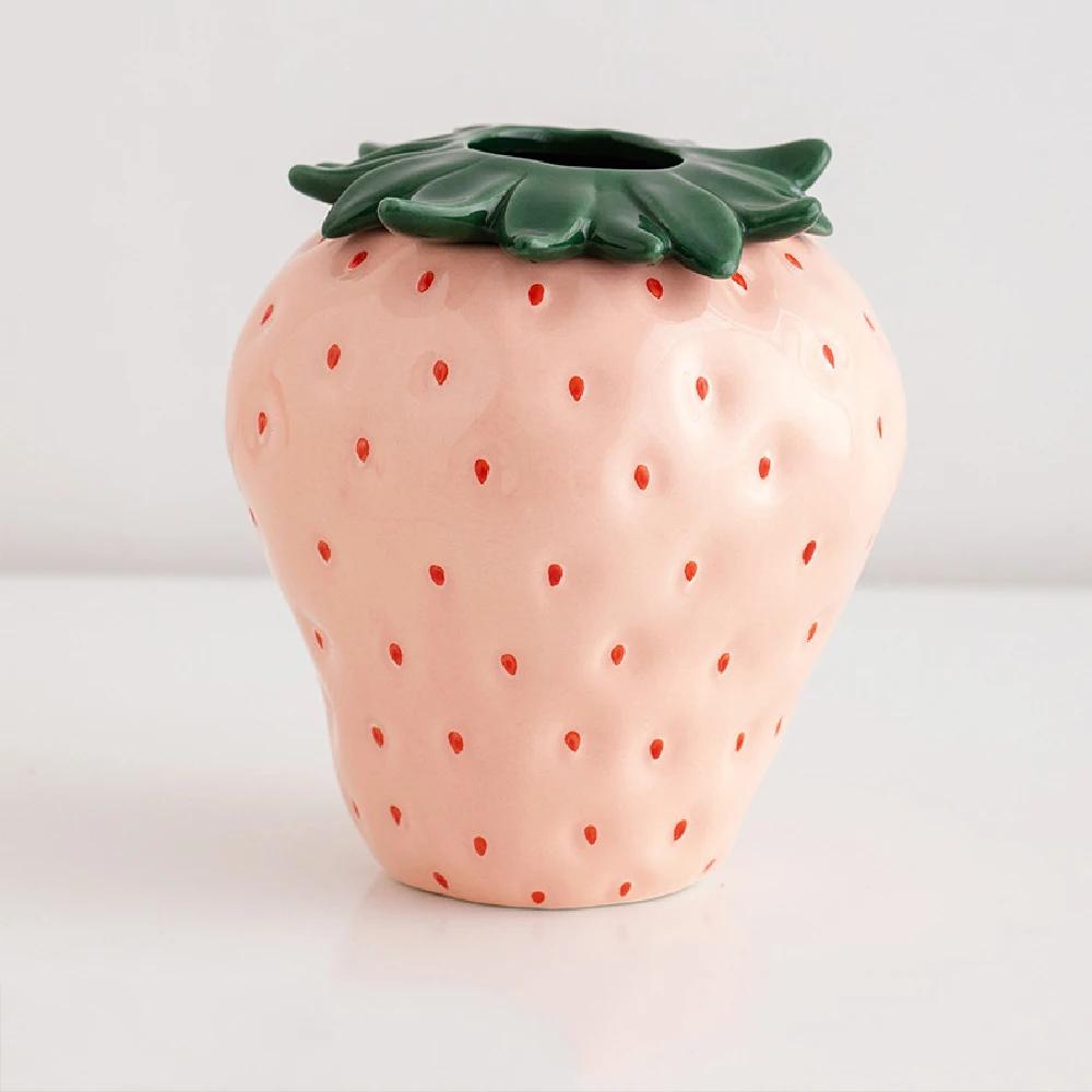 New 1pcs Strawberry ceramic vase, flowerpot, living room, home decoration and ornaments розовый