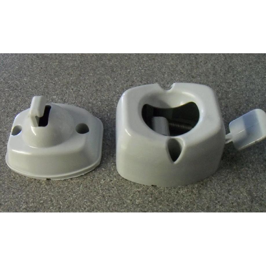 

Door Retainer Catch Light White Plastic Exterior Caravan Motorhome Camper CDR4 Door Suction Hook Nylon Enhanced Safety Buckle 1pc