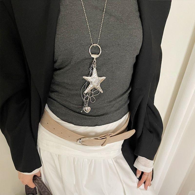 Silver Star Flower Pendant Necklace Niche Design Light Luxury Fashion Versatile Temperament Personality Advanced Sense Necklace Women
