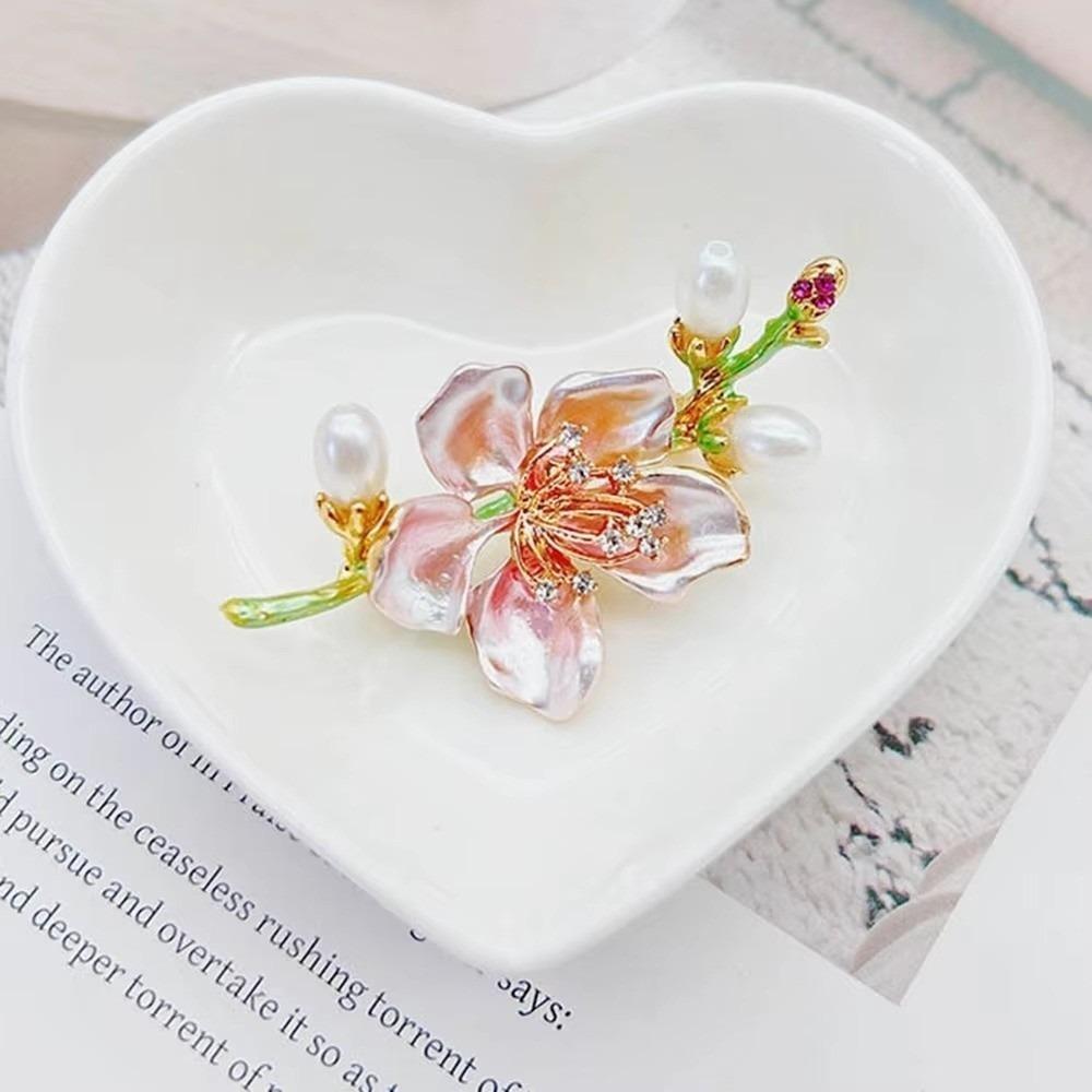 

1Pc Fashion Imitation Pearls Enamel Brooch Multi-Occasion Wear Rhinestones Decorations Peach Blossom Brooch DIY Collar Lapel Pin рожевий