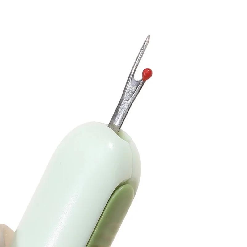 2-in-1 Improved Sewing Needle Threader & Seam Ripper - Dual-Function Tool for Easy Threading and Stitch Removal