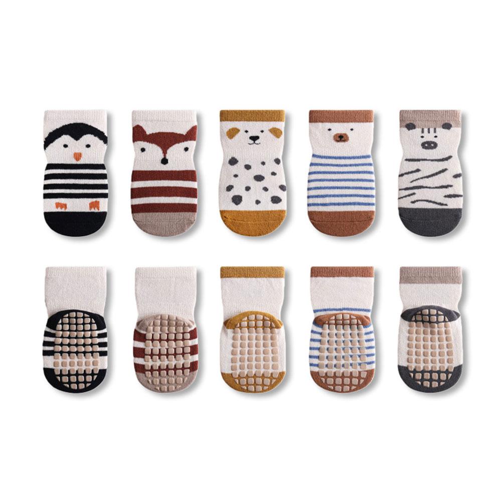 

6 Pairs Kids Cartoon Animal Non Slip Socks Cute Fox Bear Pattern Anti Slip Trampoline Floor Socks Comfortable for Boys Girls S