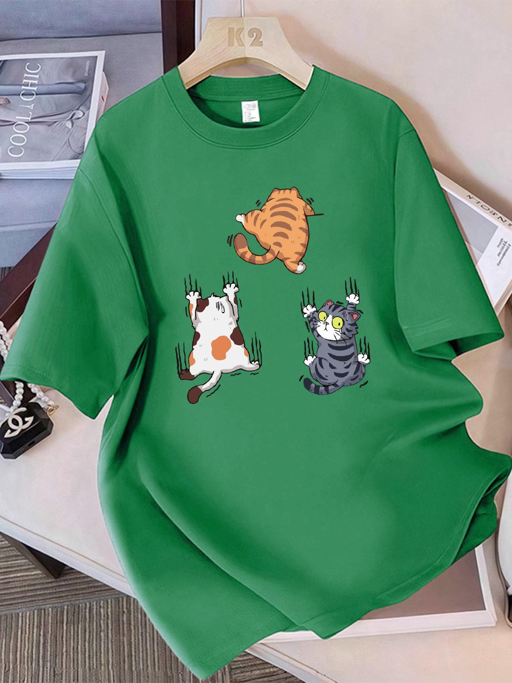 

Summer Cotton T-Shirt Women Three Cats Climbing Upwards And Escaping Print T Shirt Loose O-Neck Soft Tops Casual Woman Clothes 4XL