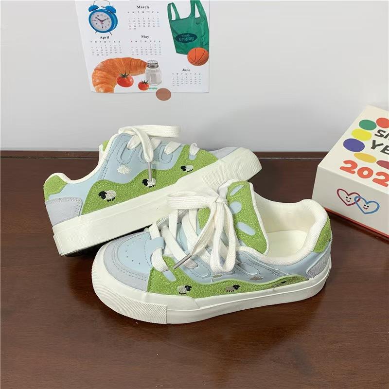 

Campus wind board shoes women s new niche design college style versatile thick sole color matching casual white shoes 35