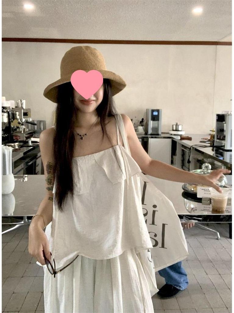 Elegant White Women's Summer 2026 Fashion: Ruffled Camisole & Wide-Leg Pants Skirt Set