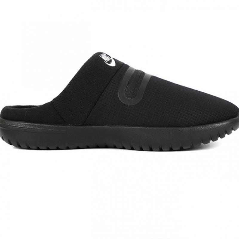 Nike Cold Weather Padded Slipper Burrow
