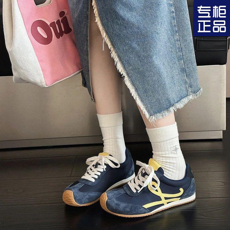 

Height increase casual thick-soled color matching German training shoes women s autumn new board shoes versatile and lightweight women s shoes 40 синий