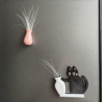 Perfect for Storing Cat Whiskers or Flower Arrangements, Ideal Gift for Cat Lovers,Cute Kitten Pushing A Bottle Acrylic Magnetic Refrigerator Magnet
