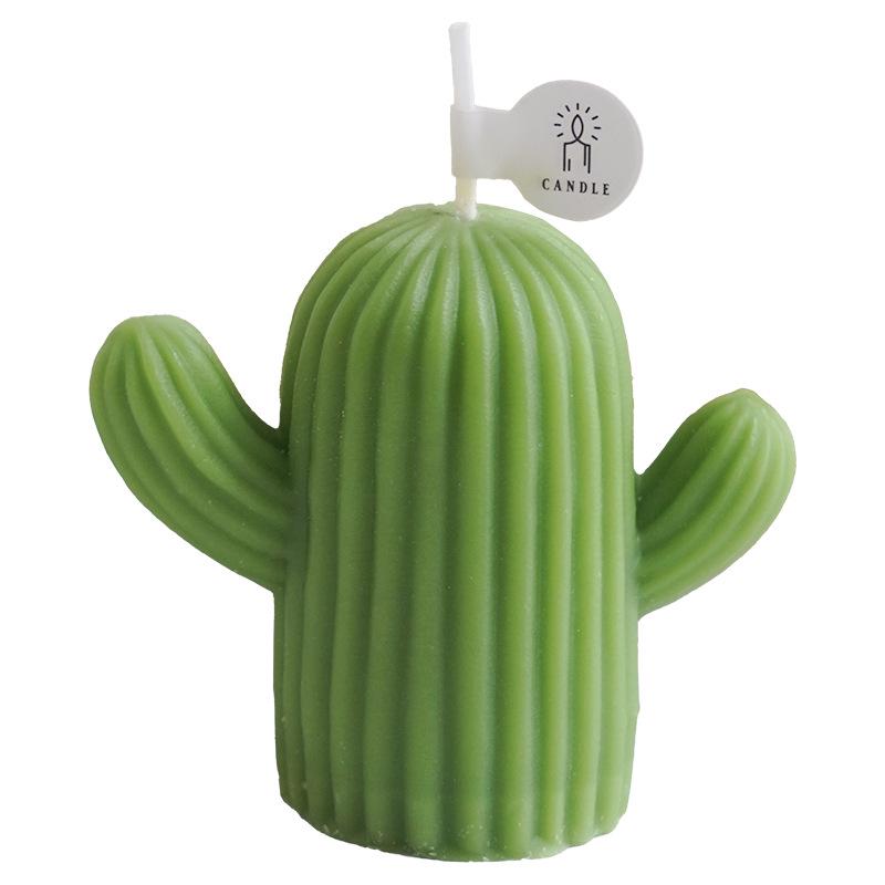 Cactus-Shaped Handmade Scented Candle: Creative Party Favor & Small Gift