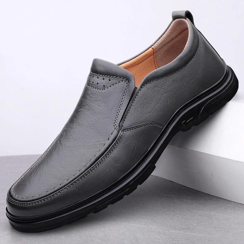 Genuine Leather Men Shoes Slip On Flats Walking Loafers Breathable Outdoor Casual Shoes Man Versatile Office Driving Sneakers