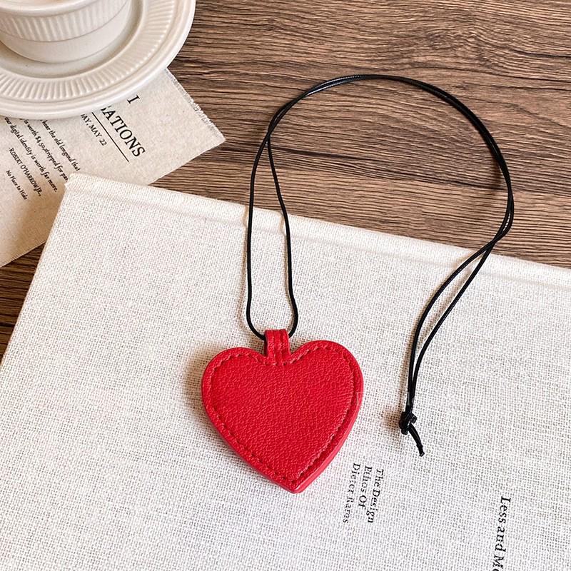 Damen Kunstleder Nackentasche Halskette für Kopfhörer & Brillen mit Schlüsselbein-Kette