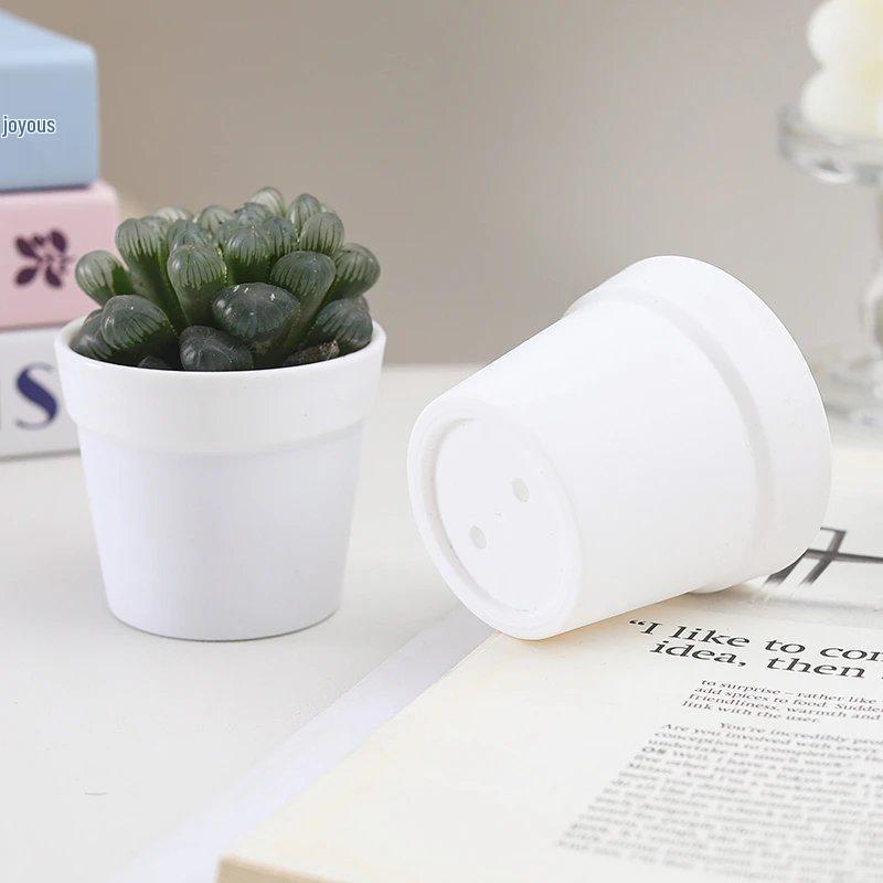 Mini Faux Ceramic Crochet Flower Pot – Anti-Fall, Handmade, White, Artificial Plants & Lawn