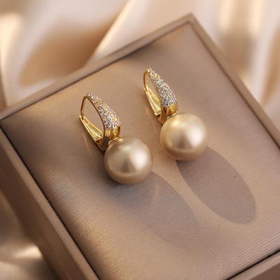 New French High End Light Luxury Imitation Pearl Zircon Earrings Women's Banquet Gift Jewelry Earrings 2024