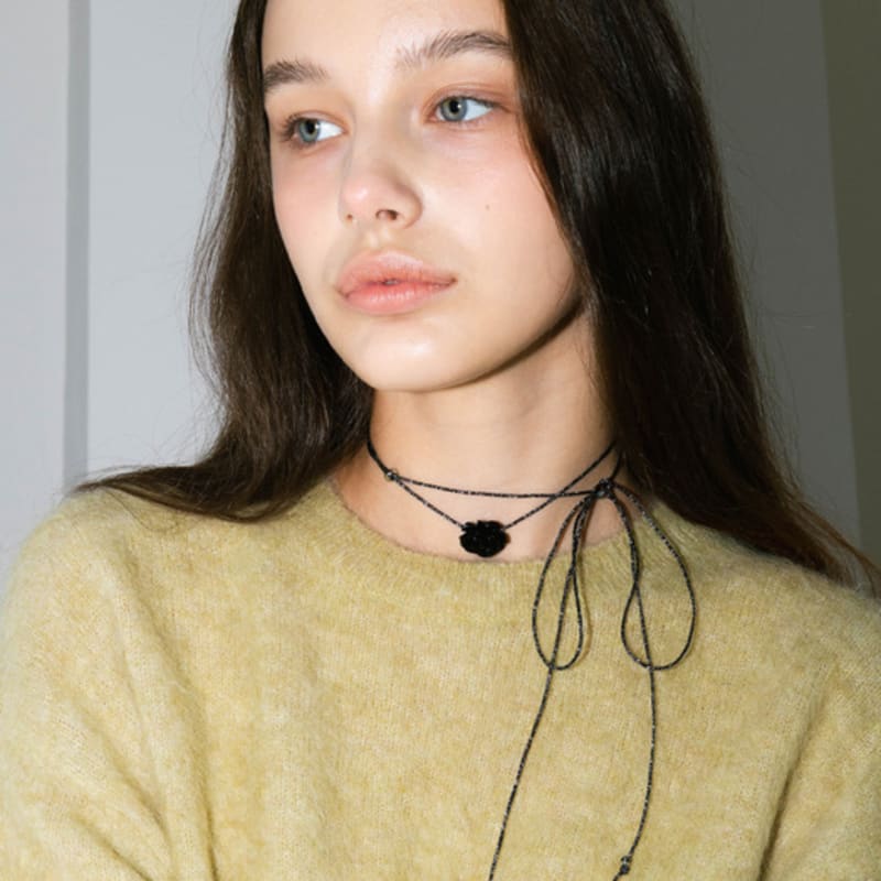 Pearlymore schwarze Rose Kordelkette