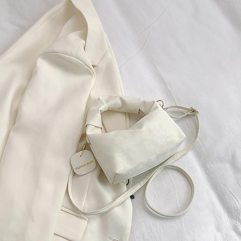 Neue einfarbige plissierte Handtasche Lässig modisch Ein Schulter Crossbody Kleine quadratische Tasche Persönlichkeit Ins Damentasche