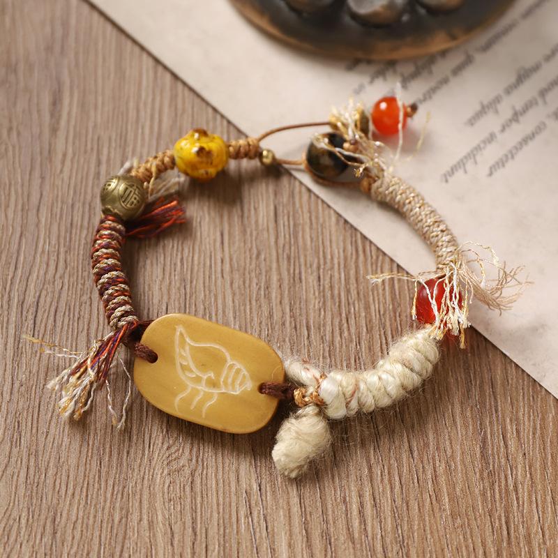 Handwoven Xizang Beef Bone Bracelet Retro Tibetan Hand Rope Niche Design Exotic Men's and Women's Bracelets