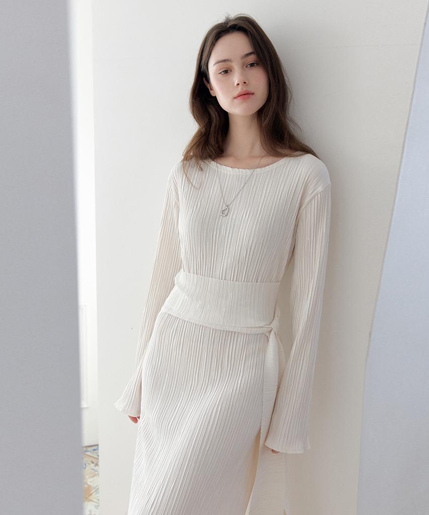 Meojiaenminggeul Iconic Pleats Maxi Belted Dress (Ivory)