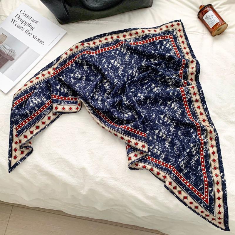 Cashew flower silk scarf new trend bag headscarf headband neck protector scarf scarf small shawl triangle scarf fart curtain