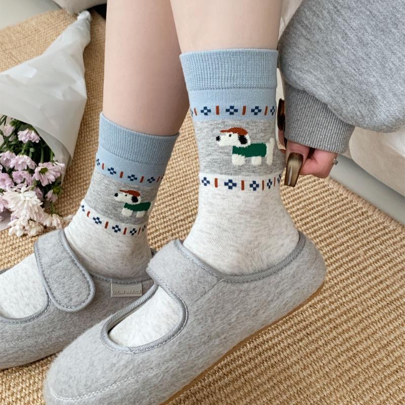Ladies Autumn Simple Retro Cute Cartoon Kitten Pet Paradise Boneless Tube Cotton Socks