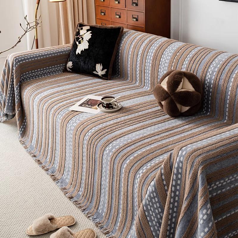 

Новая ретро-средневековая ткань для чехла дивана 2025 года универсальна для всех сезонов, целое покрывало для дивана с полным покрытием, осенне-зимний плед для дивана 180*130cm