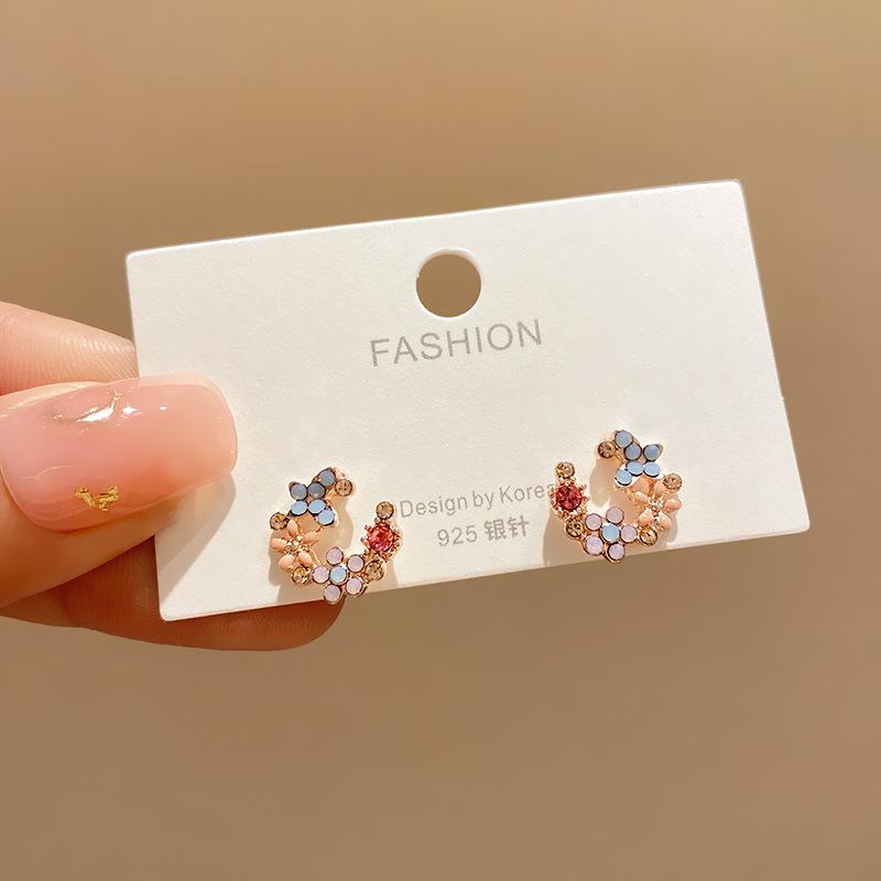 Circle Earrings Fresh Earrings Simple All-Match Petal Flower Earrings for Women