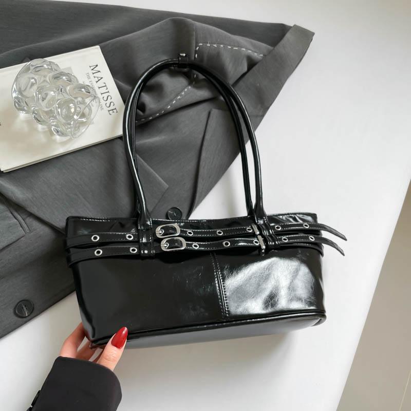 Belt Design Shoulder Bag Famous Brand Handbag Underarm Bag High Quality Pu Leather Lady Bag Big Storage Tote Red Wedding Bag