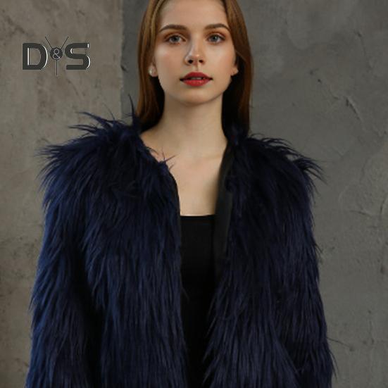 Women's Faux Fur Jacket Warm Plush Round Neck Coat Autumn Winter Long Sleeve Solid Color Furry Coat for Casual Street Wear Shopping