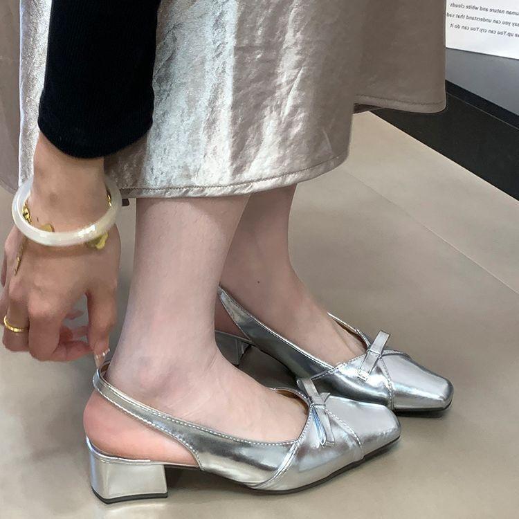 Neue französische Sandalen mit eckiger Spitze, Schleife, dickem Absatz, Taschenkopf, Damen Sommer 2025, leicht ausgeschnitten, niedriger Absatz, hinten offen, einzelne Schuhe