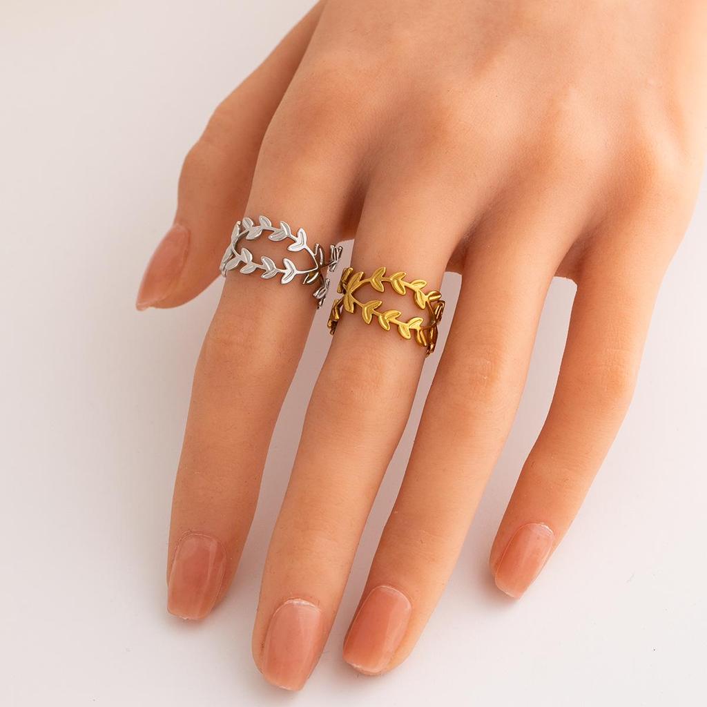 Women's Adjustable Non-fading Leaf Design Stainless Steel Finger Ring